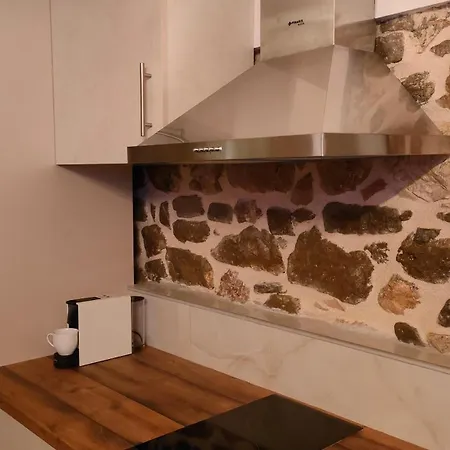 Village Hétvégi ház