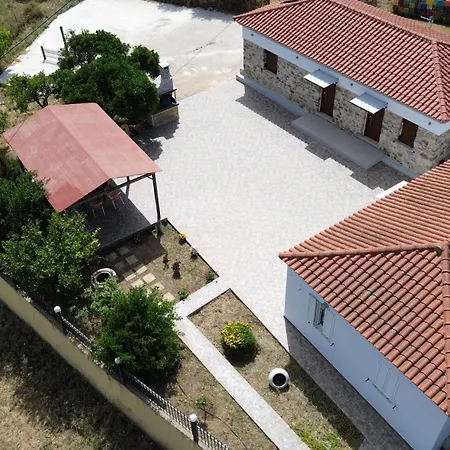 Hétvégi ház Village