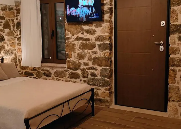 Village * Nafplio