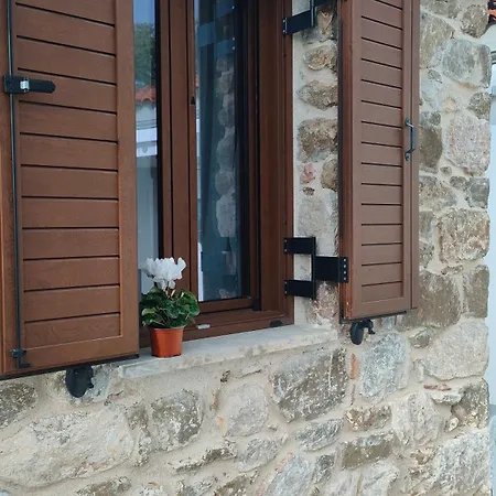 Village * Nauplie