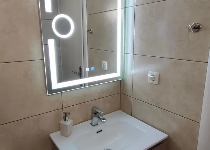 Εξοχικό σπίτι Village *