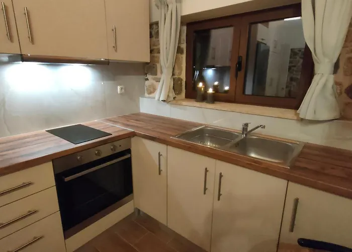 Εξοχικό σπίτι Village *