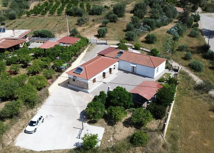 Εξοχικό σπίτι Village *